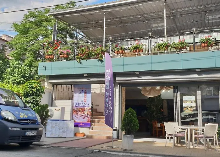 מלון Mirana Family בורגאס