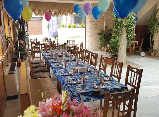 מלון Mirana Family בורגאס