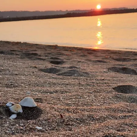 Отель Mirana Family Бургас